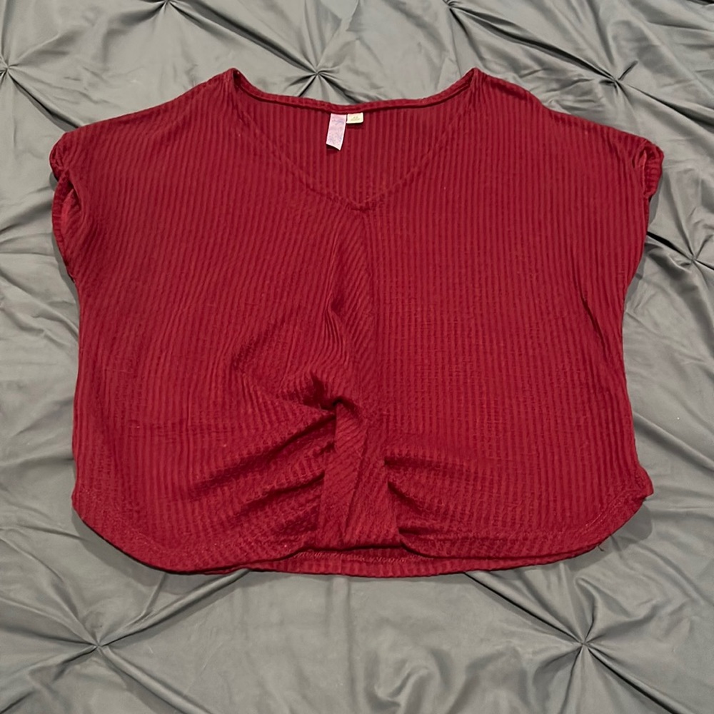 Pre loved super cute top!